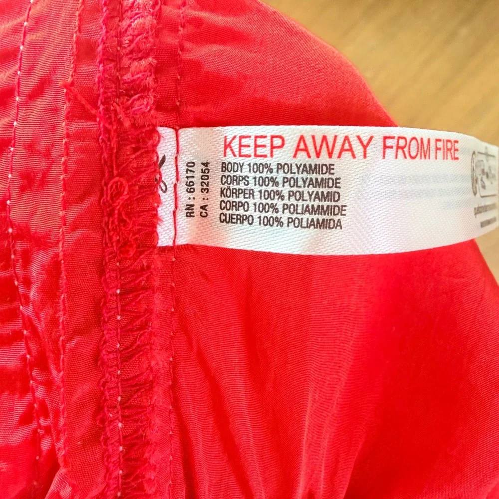 Daily Practice Anthropologie Red Parachute Bow Track Pants Women's Medium - Picture 6 of 9